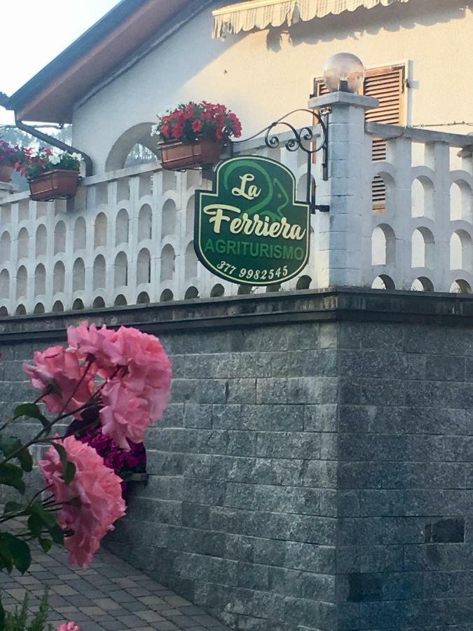 פיניונה Agriturismo La Ferriera מראה חיצוני תמונה